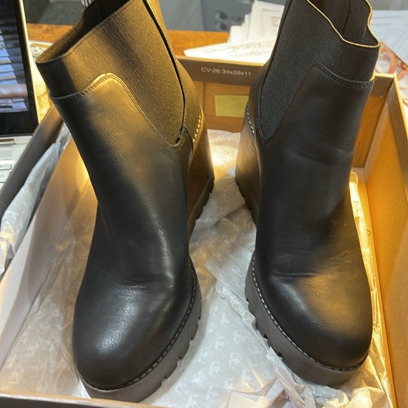 Crown vintage Marleen Chelsea boots - Picture 2 of 12